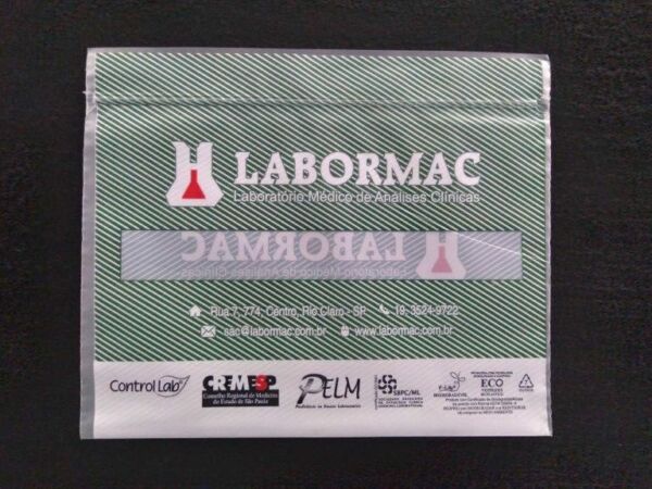 ENVELOPE PLÁSTICO COM FECHO ZIP PARA ENTREGA DE EXAMES DE DIAGNÓSTICOS COM JANELA