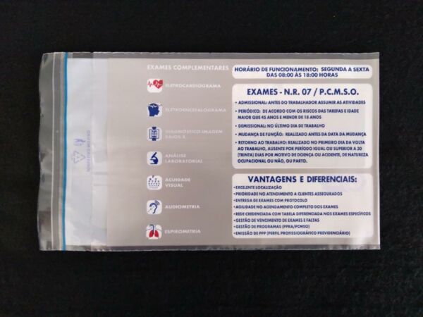 ENVELOPE PLÁSTICO PARA ENTREGA DE EXAME OCUPACIONAL COM JANELA COM ABA E FITA 1