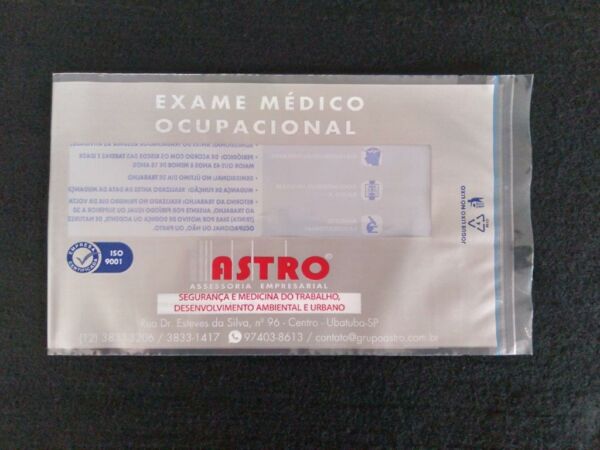 ENVELOPE PLÁSTICO PARA ENTREGA DE EXAME OCUPACIONAL COM JANELA COM ABA E FITA