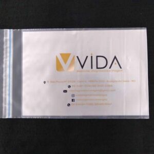 ENVELOPE PLÁSTICO PARA ENTREGA DE EXAMES DE DIAGNÓSTICO COM JANELA ABA E FITA 12