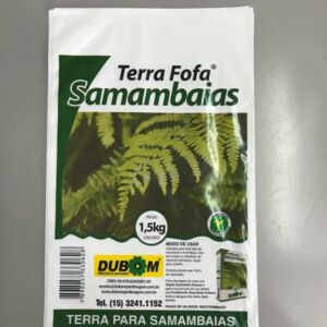 SACO PLÁSTICO PARA TERRA DE SAMAMBAIAS COM ABERTURA NA PARTE SUPERIOR