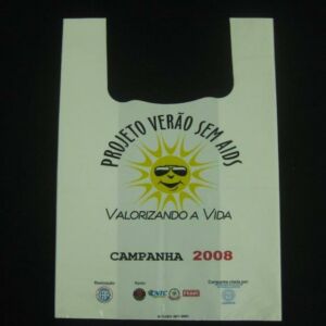 SACOLA PLÁSTICA ALÇA CAMISETA PARA COLETA DE LIXO DE PRAIA AÇÃO PROMOCIONAL 1