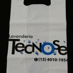 SACOLA PLÁSTICA ALÇA CAMISETA PARA LAVANDERIA
