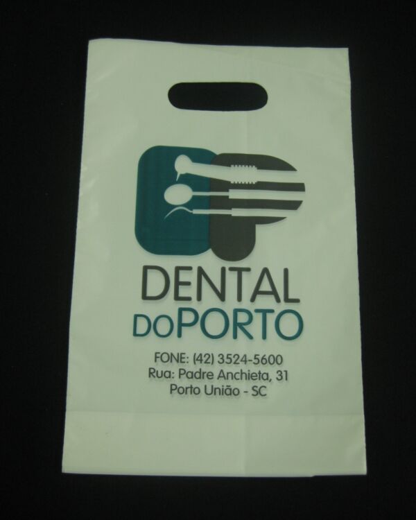 SACOLA PLÁSTICA ALÇA BOCA VAZADA PARA PRODUTOS ODONTOLÓGICOS - Image 2